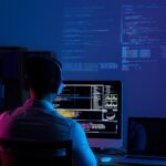 Cyberpunk Neon City bei Nacht - Von Neuromancer zum Cyberpunk TCG